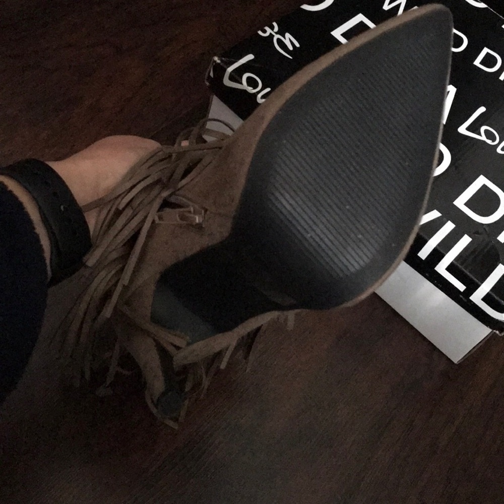 Booties - Picture 3 of 3